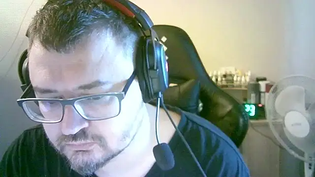 SirAbuser Adlı Modelin Canlı XXX Sohbeti