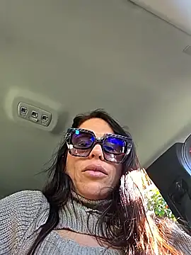 sexy7883: онлайн-секс-чат