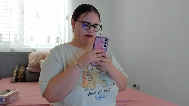 amiravyxen Chat XXX live