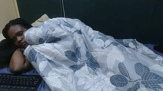 Chat +18 de FATTYPUSSY31 ao vivo