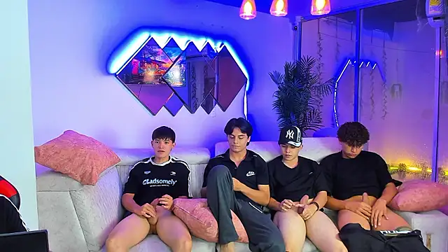 Houseofwarrios Chat XXX live