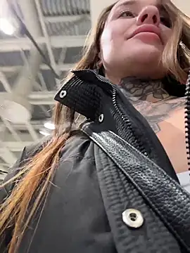 Czat XXX na żywo – KishaMur