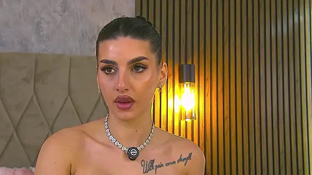 AmyBlair Chat XXX live