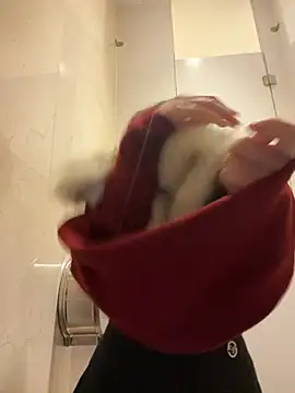 littleqiu's Webcam Show