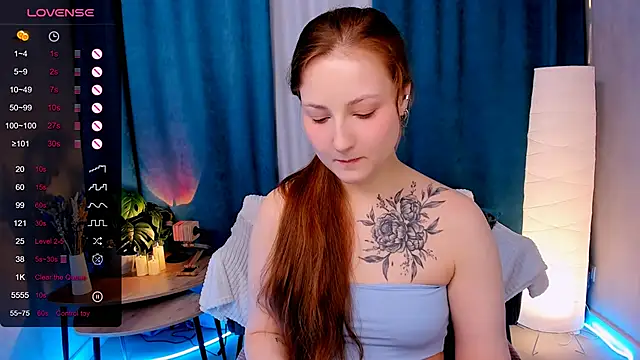 XXX chat uživo modela velvet_cherry_