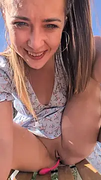 Risky_julia2330 live XXX chat