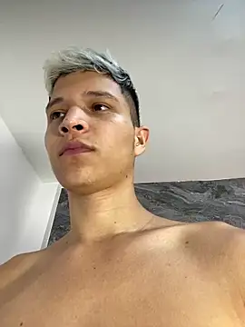 Chat XXX Live Twinkcock22