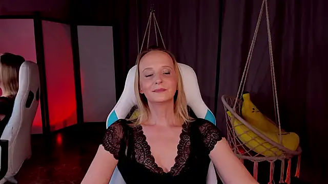 ScarlettPalmer 现场XXX聊天