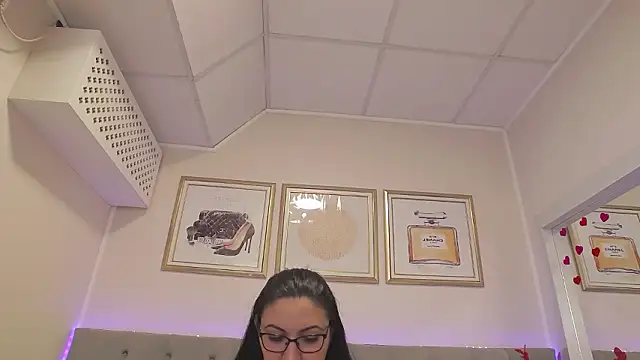 Chat XXX en directo de BustyEva_