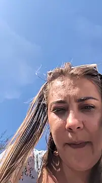 دردشة Risky_julia2330 الجنسية المباشرة