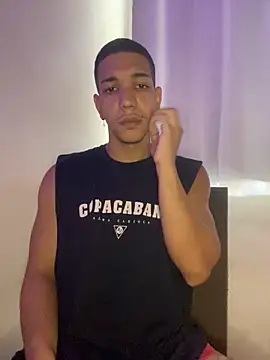 Chat XXX en directo de Bully-BoyRJ