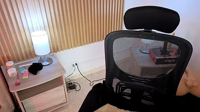 MarianL0ve: απευθείας συνομιλία ΧΧΧ