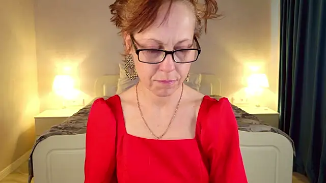 LioraWeiss élő XXX-chatje