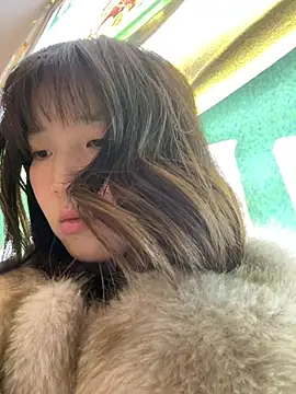 littleqiu: онлайн-секс-чат