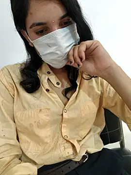 Show modela tanzum_khan3202 na web-kameri