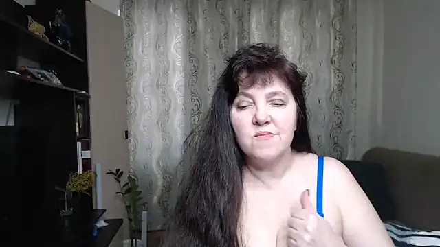 Illusionq: απευθείας συνομιλία ΧΧΧ