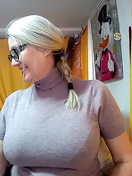 irinamaux – Naživo XXX chat