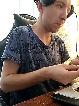 Chatroom XXX en direct de _uncle_Mitya-43_