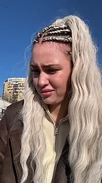 KikiWatson Adlı Modelin Canlı XXX Sohbeti