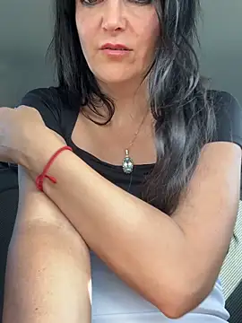 -OLYA-: απευθείας συνομιλία ΧΧΧ