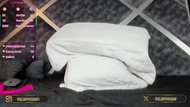 MelanyVegas – Naživo XXX chat