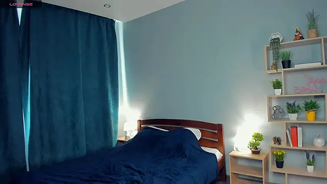 MikeDreese Adlı Modelin Canlı XXX Sohbeti