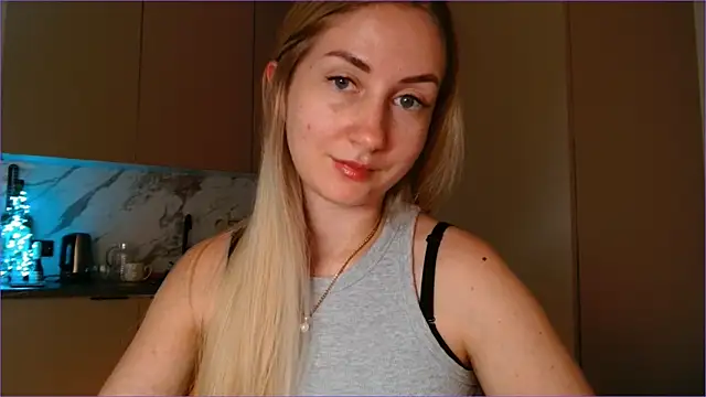 BluueSilk Live XXX-chat