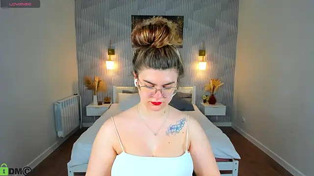 zoe_j0y Live XXX-chat