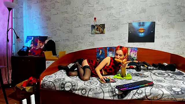 XXX chat uživo modela KagamiTayga