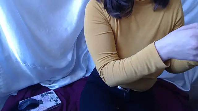 Burberrry_ Live XXX-chat