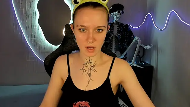 Elastikisss Chat XXX in diretta