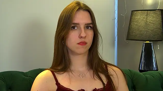 AliceAtkins' Live XXX Chat