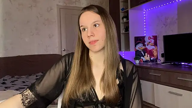 PrettyReal's Webcam Show