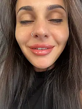 Flexira's Live XXX Chat