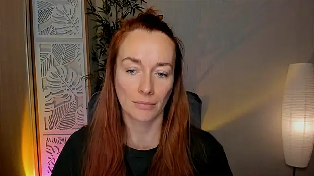 Chat +18 de RebeccaMartinez ao vivo