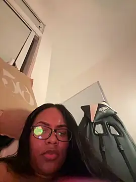 Chat +18 de Chaniita ao vivo