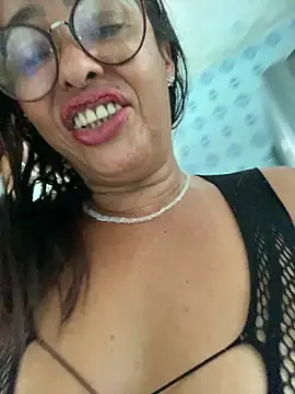 AMYBRASIL's Live XXX Chat