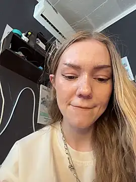 Chat XXX ao vivo de MilaMoone