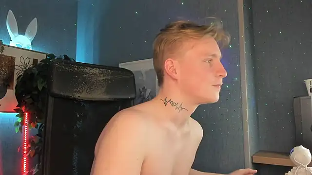 AlexxSweet: онлайн-секс-чат