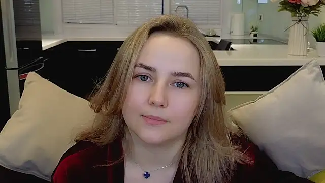 Mira_Mermayd 现场XXX聊天