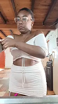 ChanneldelaCroix Live XXX Chat