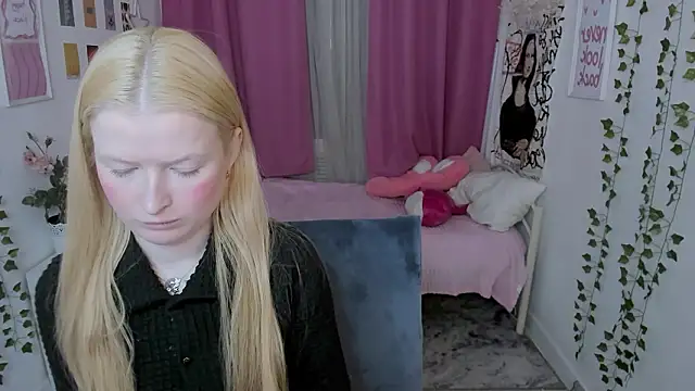 Laly_Peach 现场XXX聊天