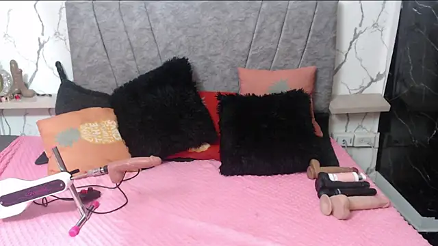 Онлайн чат XXX VIOLETTA-HOT