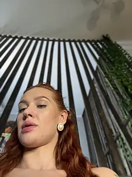 LittleFox___ Adlı Modelin Canlı XXX Sohbeti