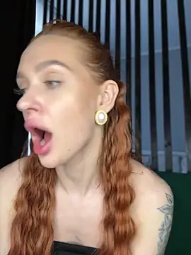 LittleFox___ Adlı Modelin Canlı XXX Sohbeti