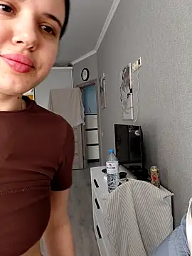 Chat XXX en directo de caressyourself