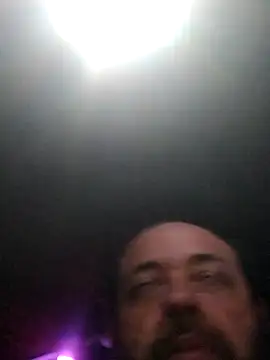 Leocesar37 webkamerás műsora