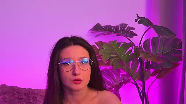 TheaMalekoo 网络视讯表演