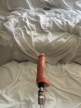 Chat +18 de Cynddy ao vivo