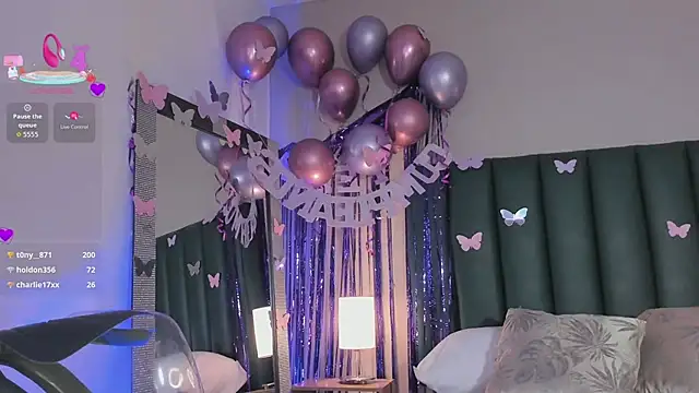 Chat +18 de juicy_led_ ao vivo